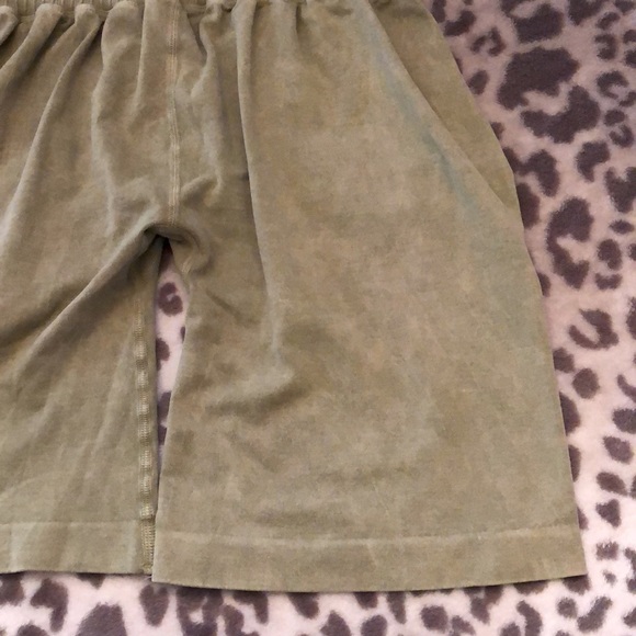 Free People Good Karma Ruched Shorts in Green Size XS/S - Picture 7 of 16